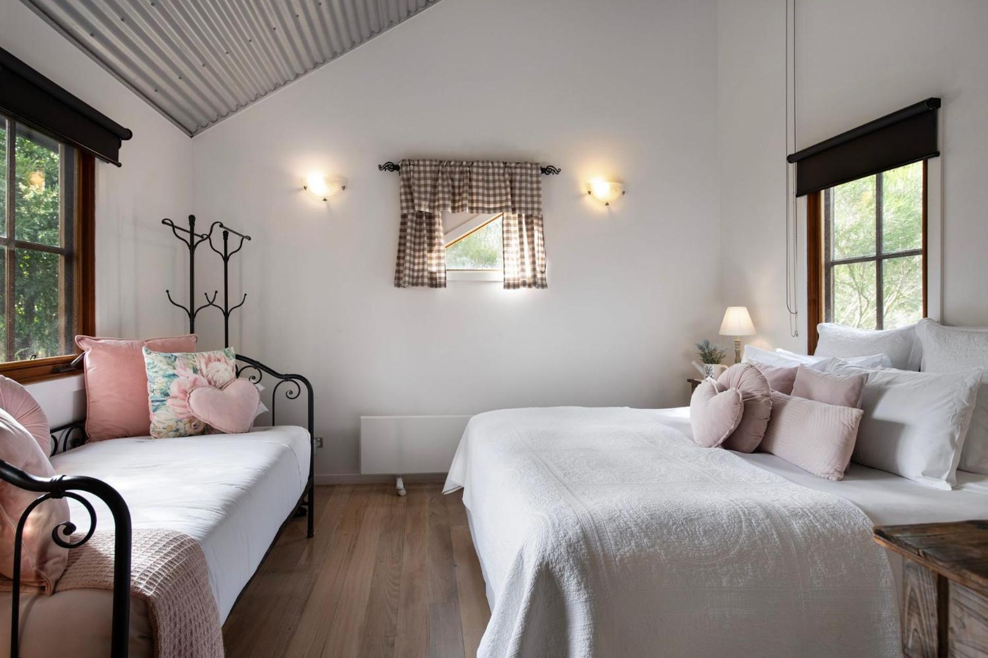 French Cottage เดลส์ฟอร์ด ภายนอก รูปภาพ